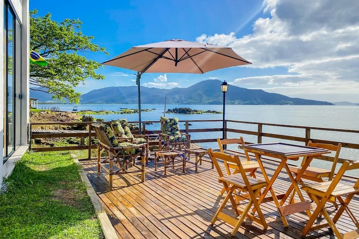 Villa Casa Pe Na Areia! à Biguacu