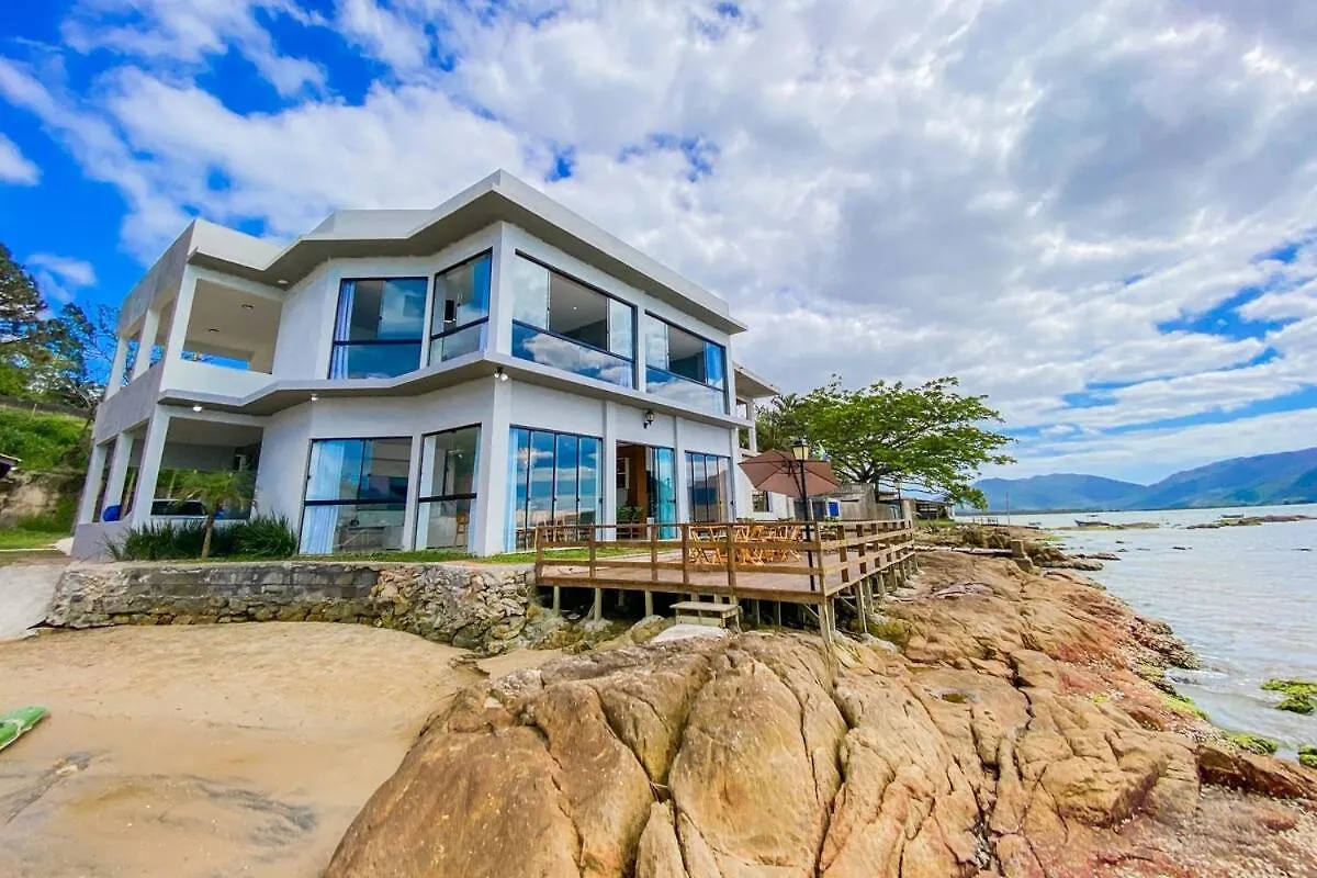 Villa Casa Pe Na Areia! à Biguacu
