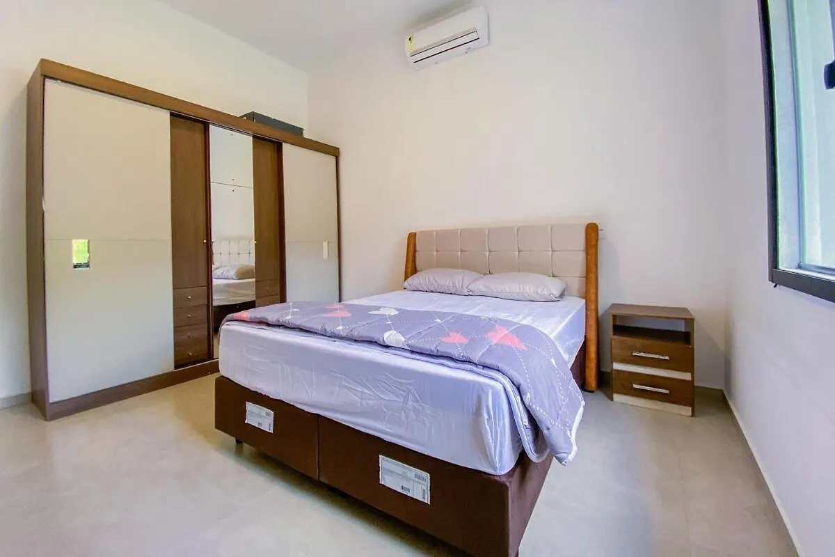 Villa Casa Pe Na Areia! à Biguacu